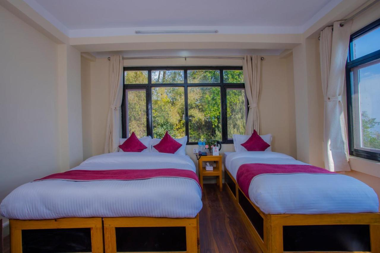 Asha Lodges Dhulikhel Bagian luar foto